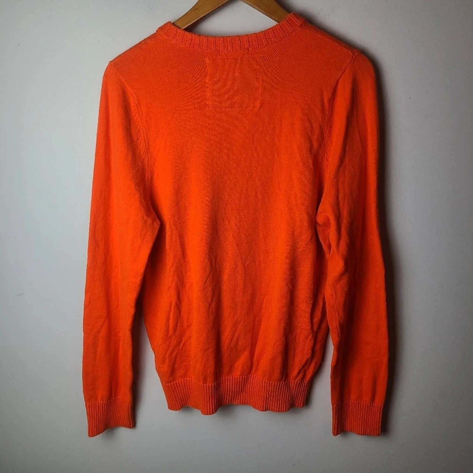 Abercrombie & Fitch Men's V neck Sweater