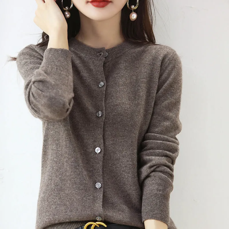 Cardigan Corto da Donna: Maglione in Maglia Elegante e Versatile