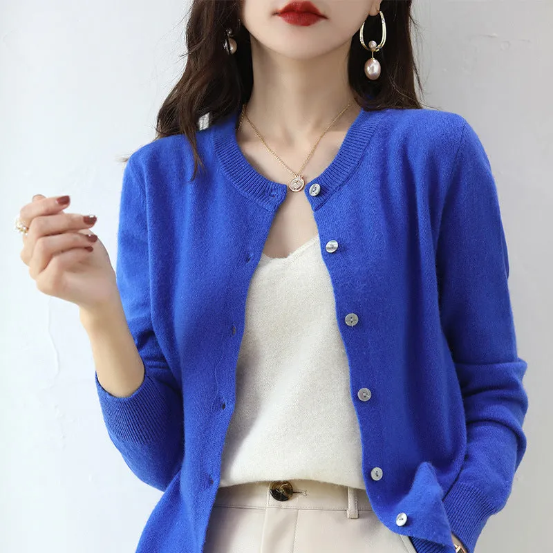 Cardigan Corto da Donna: Maglione in Maglia Elegante e Versatile
