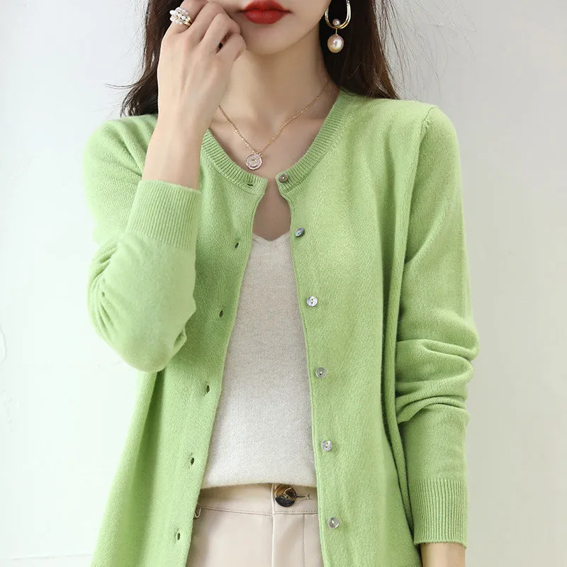 Cardigan Corto da Donna: Maglione in Maglia Elegante e Versatile