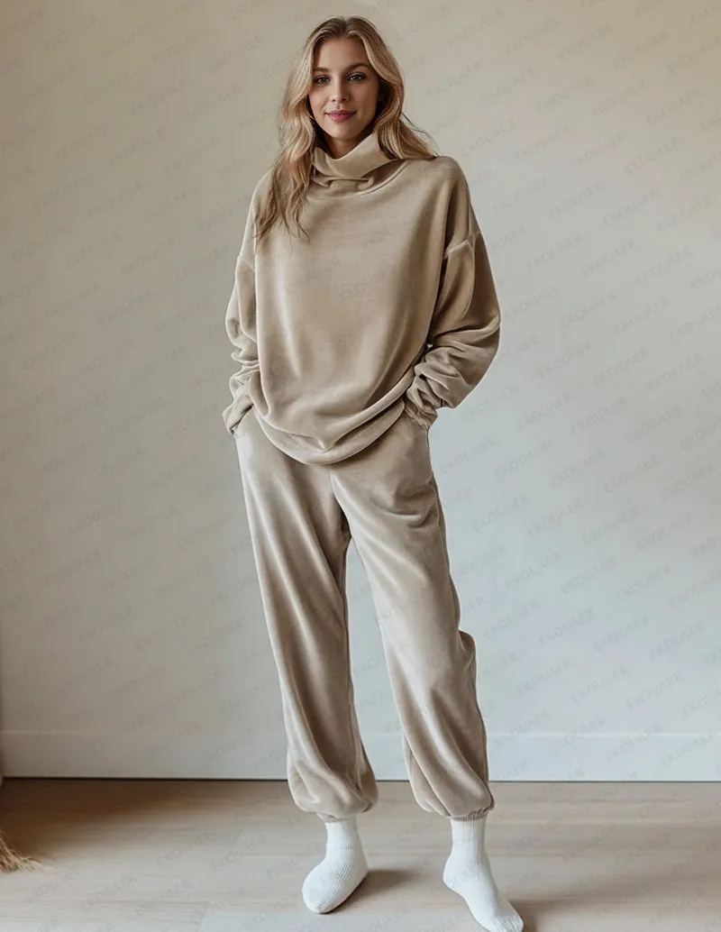 Comfy Pleuche Velvet Lounge Set
