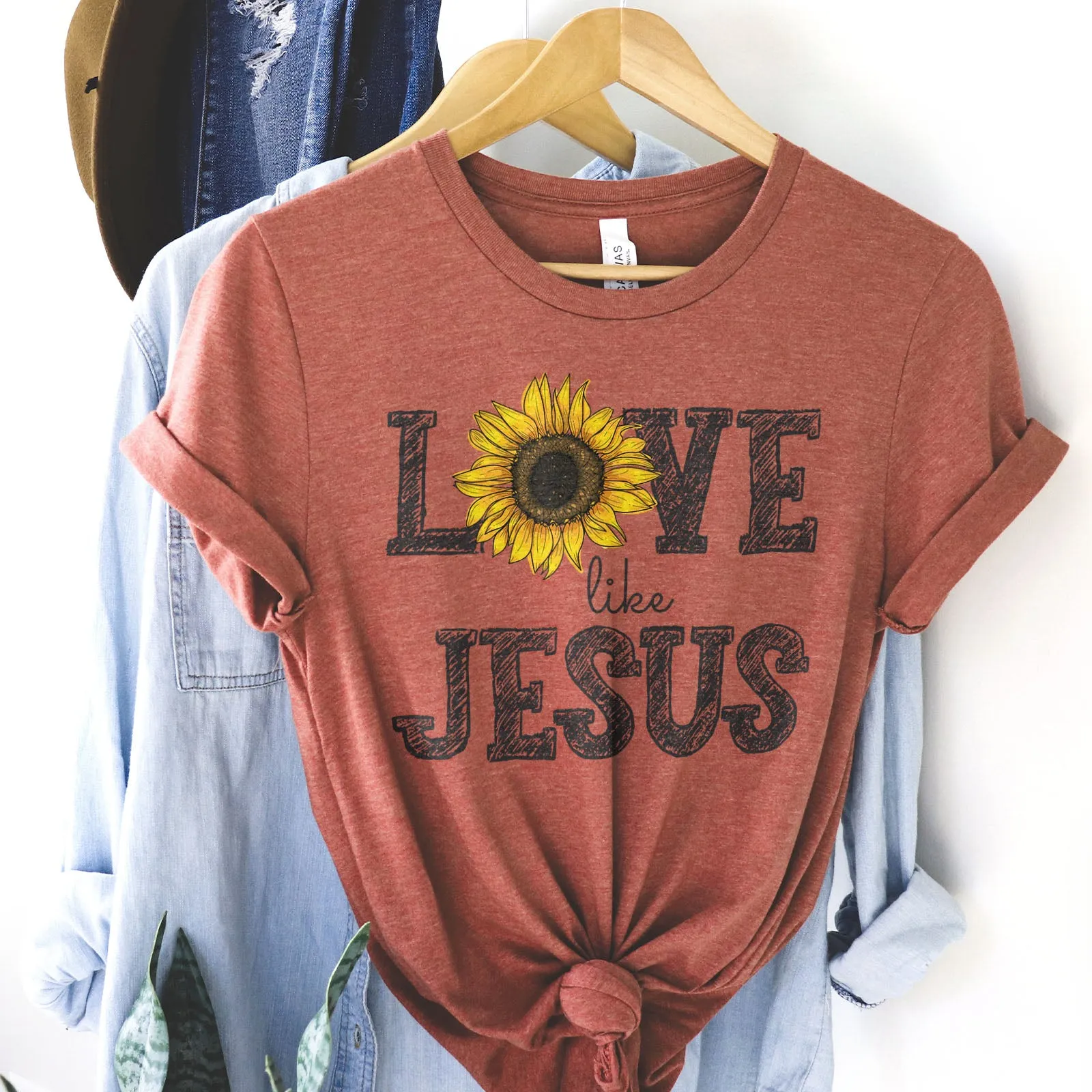 Love Like Jesus | Sunflower Tee