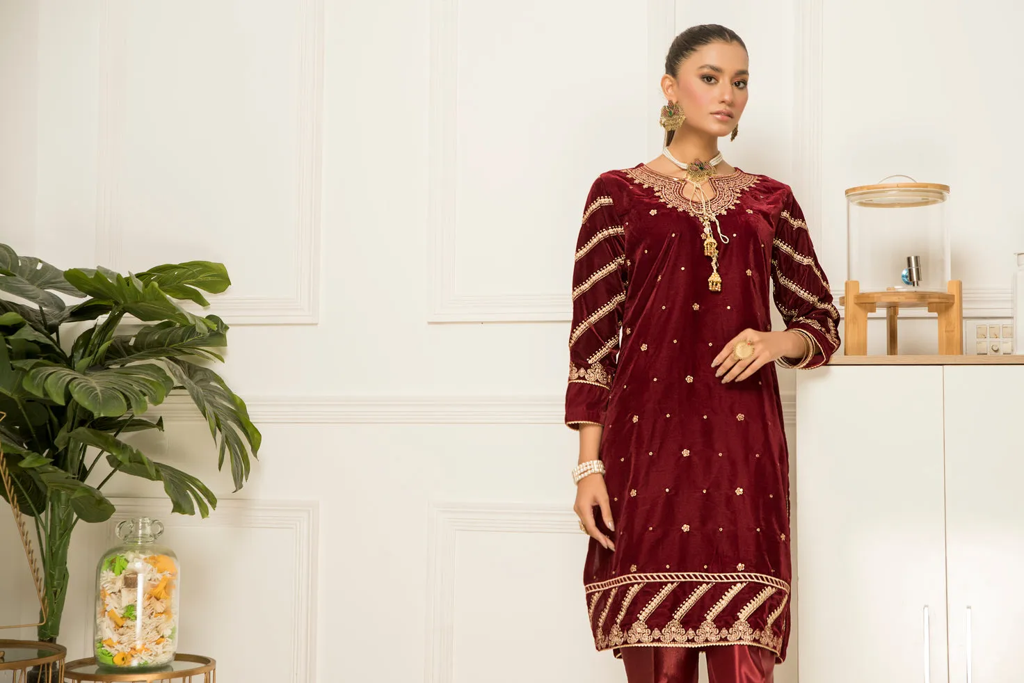 Velvet Embroidered Ready to Wear 2 Pcs Dress by Aabpara 02